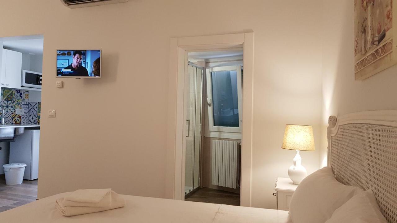 Ferienwohnung La Dimora Dei Sorrisi Monopoli Exterior foto